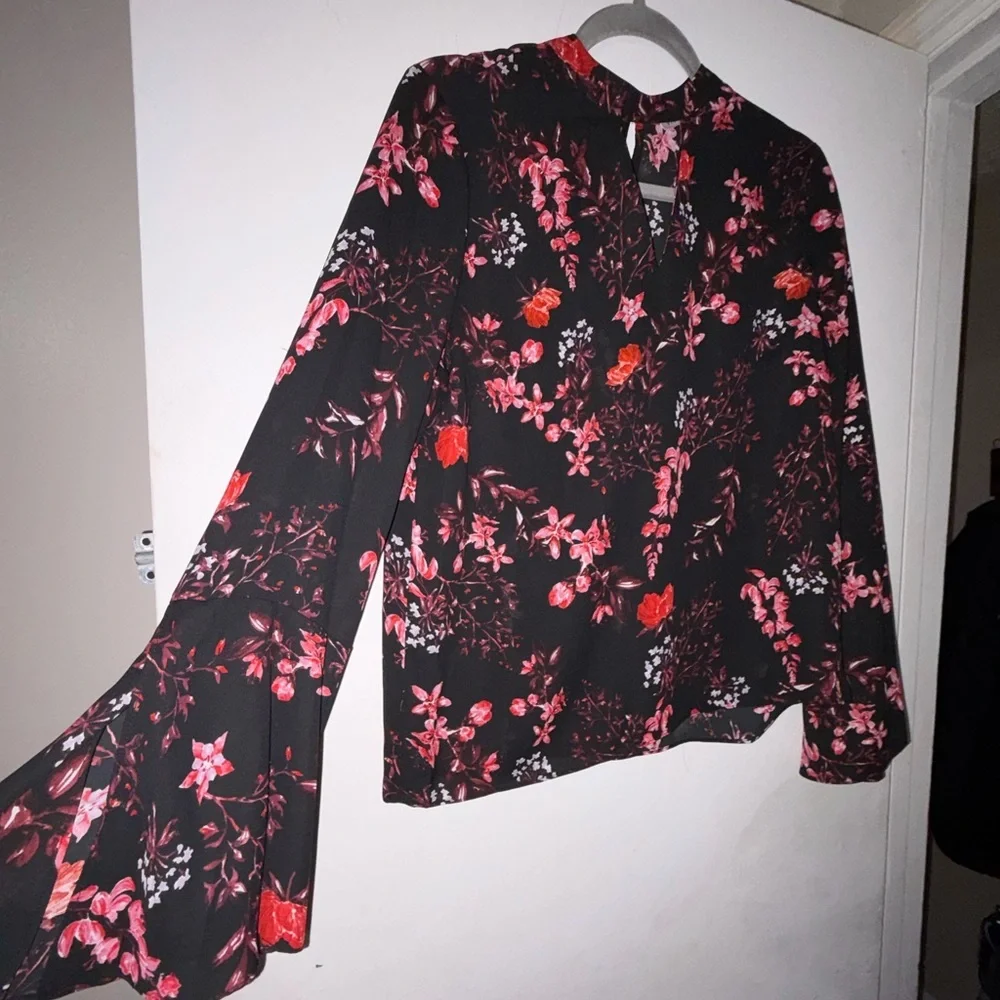 Violet & Claire Black and Red Floral Blouse